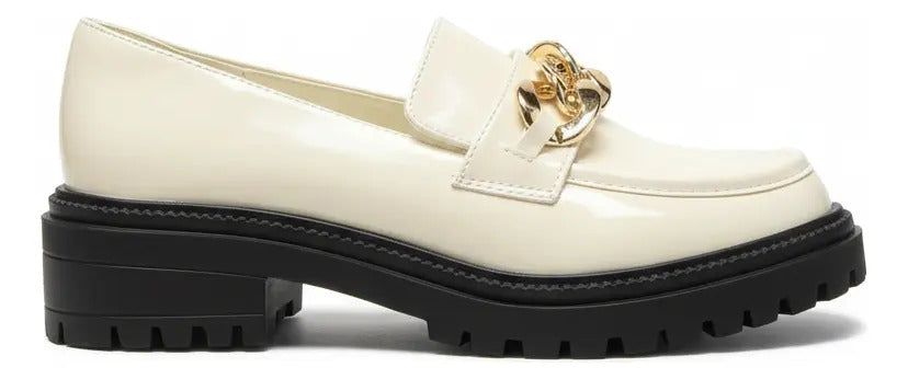 Mocasines Mujer Beige Charol Cadena Dorada Plataforma Casual